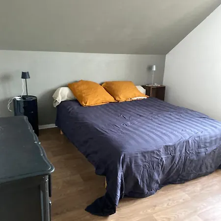 Atypique Lumineux Apartmán *