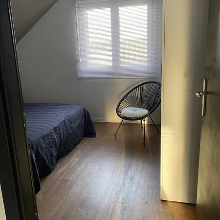 Atypique Lumineux Apartmán